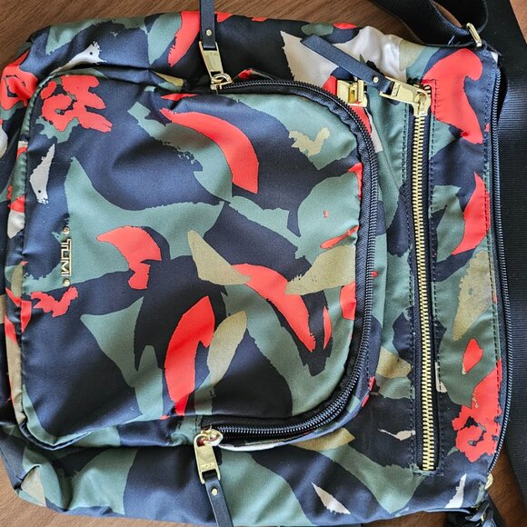TUMI Voyageur Carmel Crossbody Bag Purse Camouflage Print - Picture 7 of 8